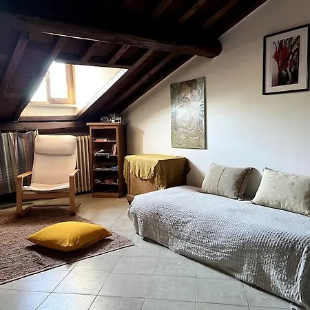 Alloggio Turistico La Loggetta Di Aquarubra